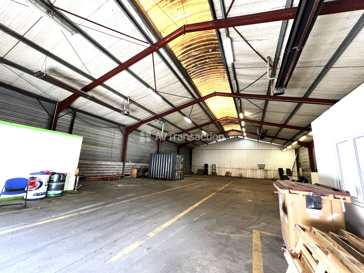 Locaux d'activité à vendre  - 3 pièce(s) - 539m2 - Evreux (27000)
