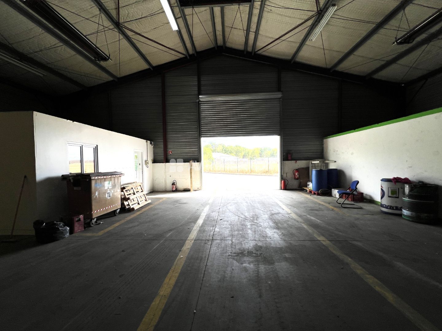 Locaux d'activité à vendre  - 3 pièce(s) - 539m2 - Evreux (27000)