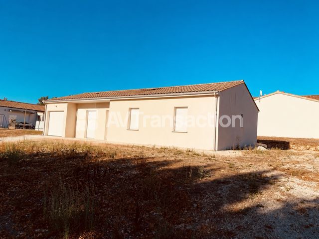 Maison de 2023 3 chambres Chateauneuf sur charente