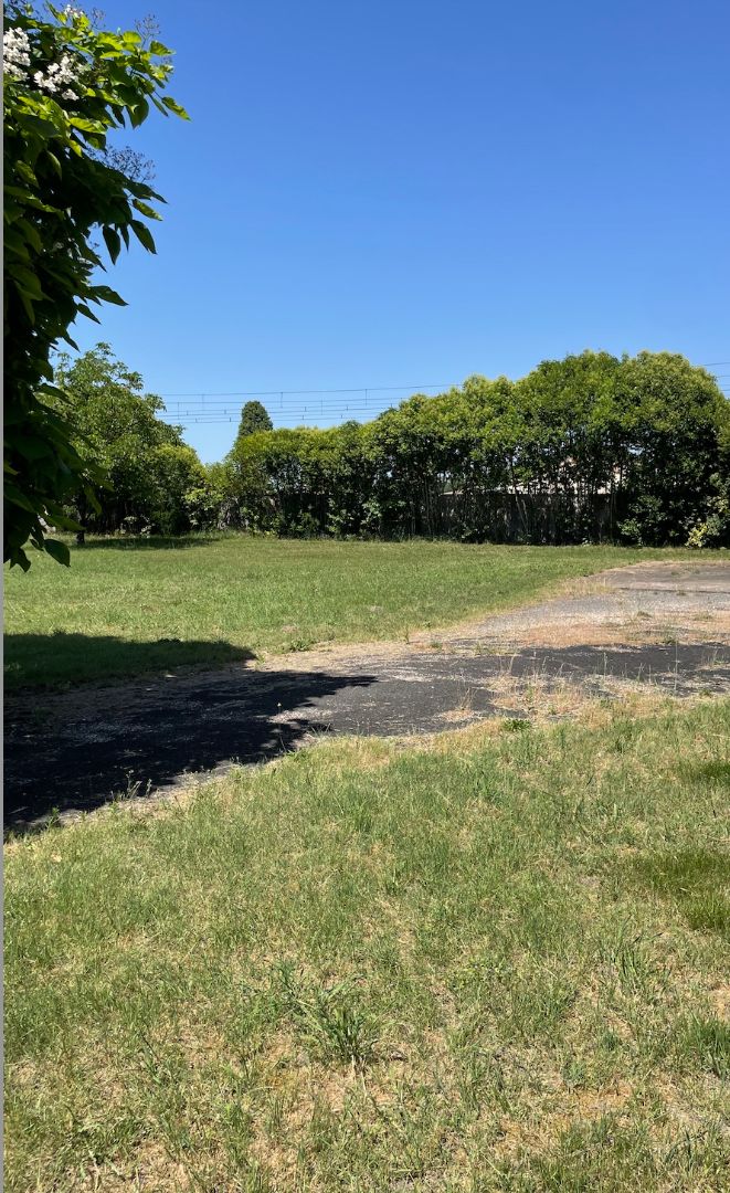 Terrain constructible à vendre  - 1000m2 - Arbanats (33640)