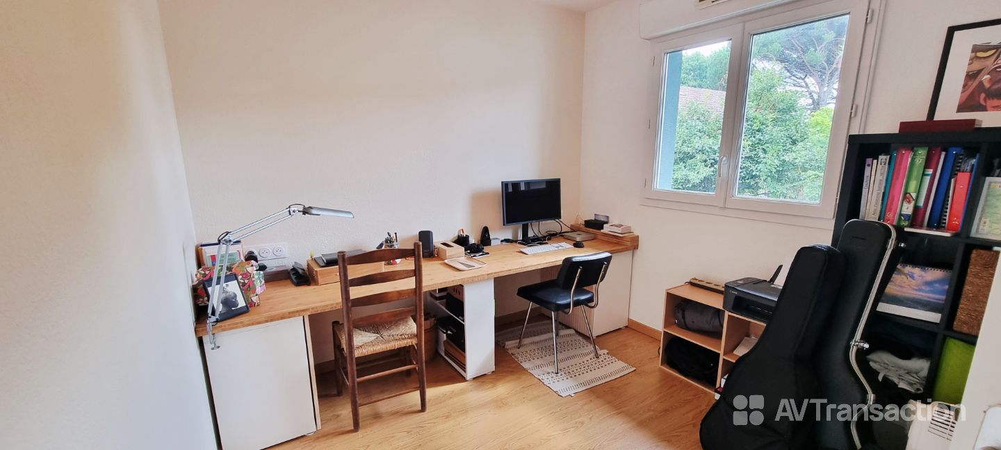 MAISON Mitoyenne en duplex