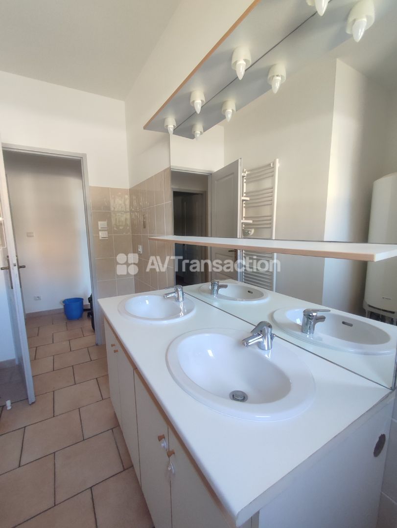 Lot 2 Maisons actuellement avec Potentiel locations supp
