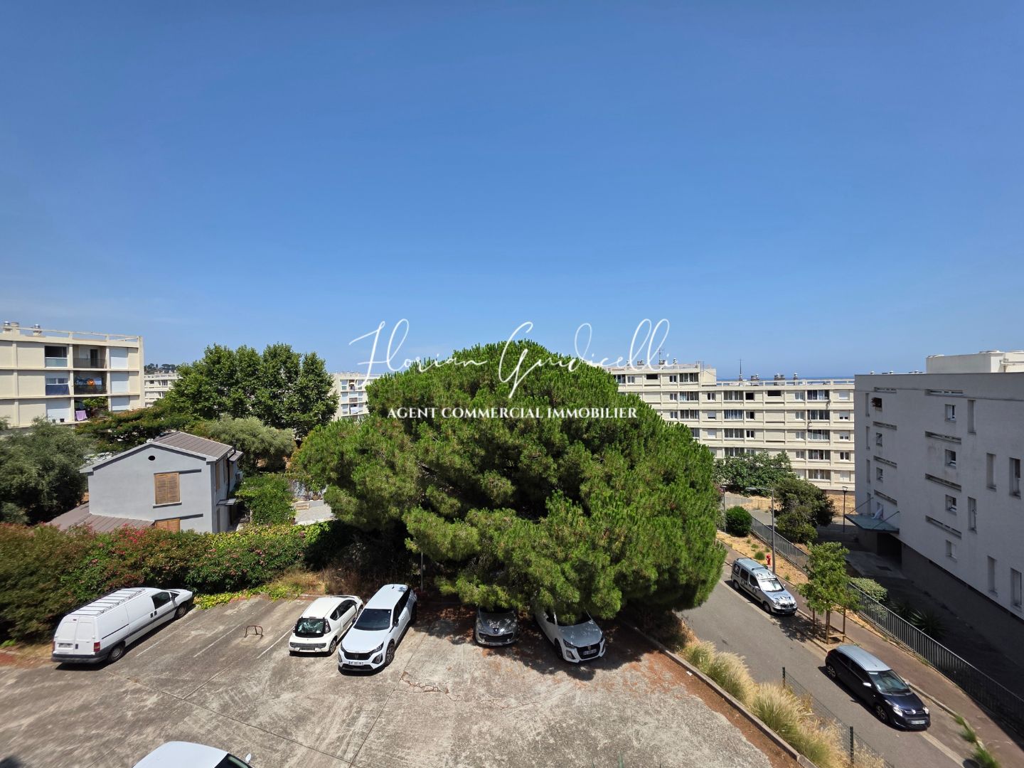 Charmant appartement T4 de 92,83 m² 