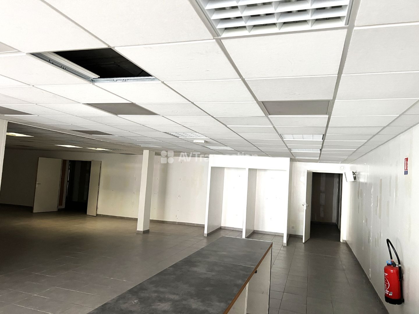 Local commercial à vendre - 4 pièce(s) - 426m2 - Vernon (27200)