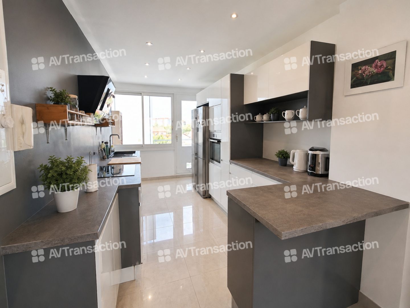 T5 de 97 m² – 3 chambres, suite parentale, 2 balcons et cave
