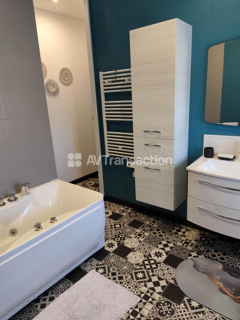 Maison charentaise rénovée 2023 · 145 m² · 4 chambres
