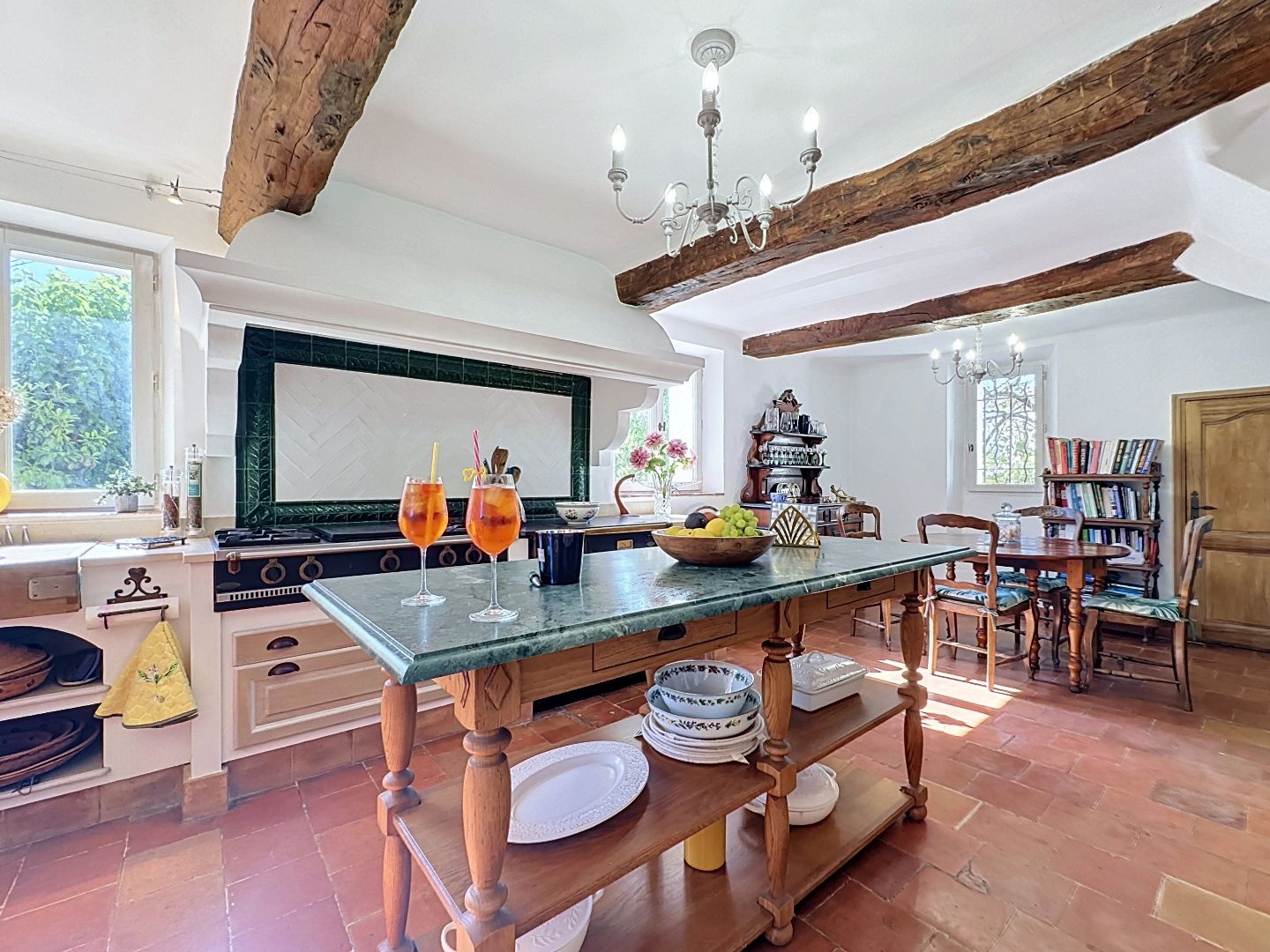 Maison à vendre  - 190m2 - Lorgues (83510)