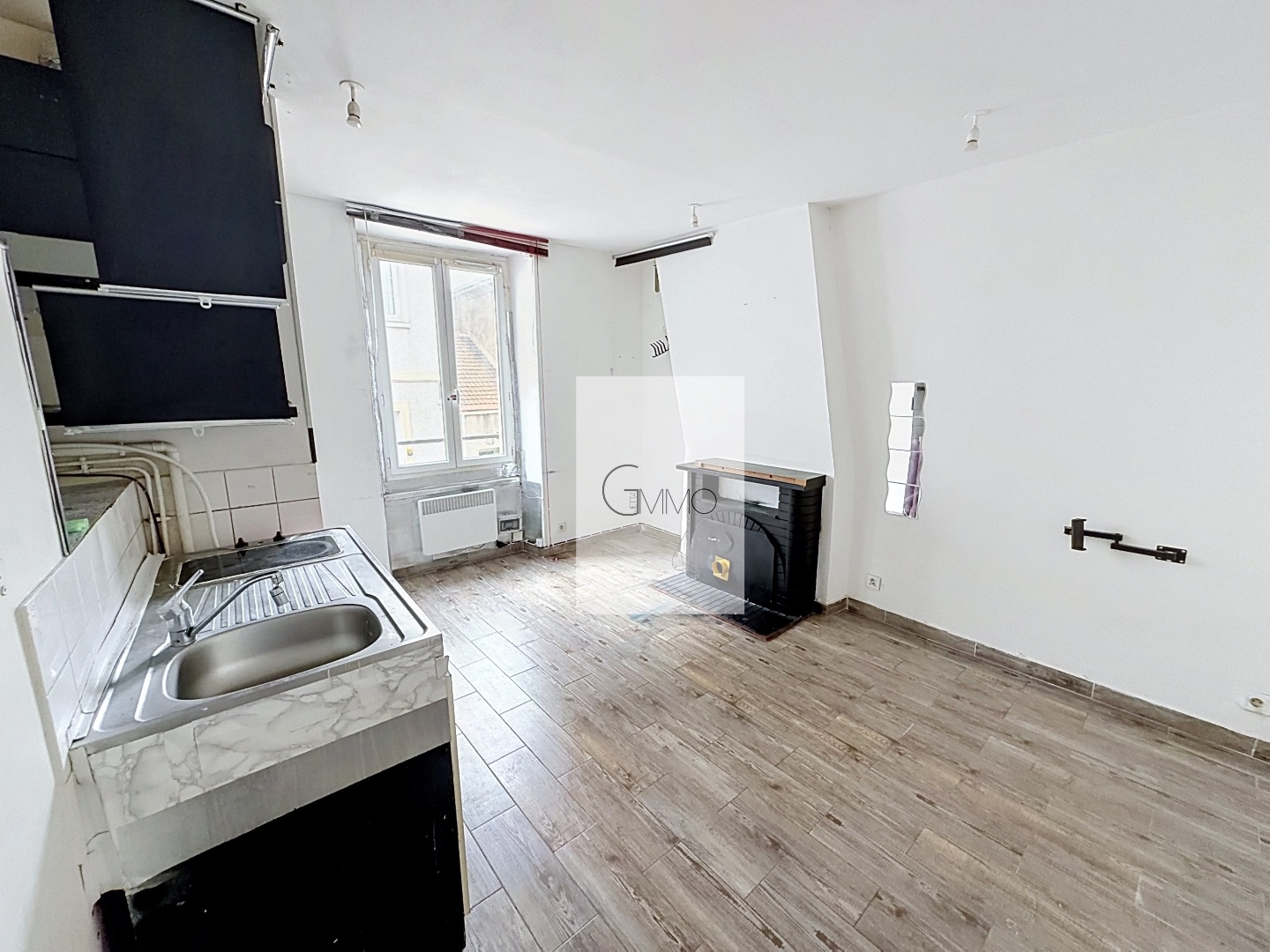 Appartement à vendre  - 1 pièce(s) - 15.84m2 - Choisy-le-roi (94600)