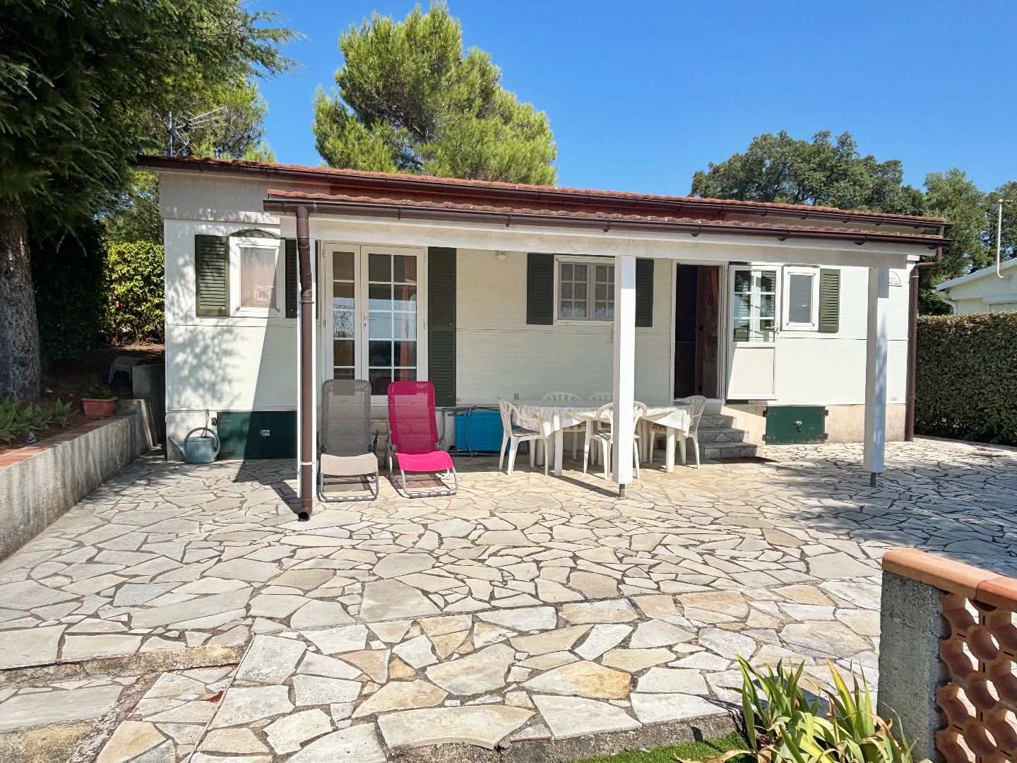 Chalet à vendre  - 3 pièce(s) - 38m2 - Roquebrune-sur-argens (83520)
