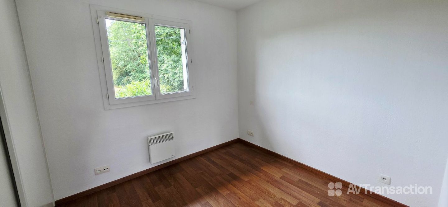 MAISON Mitoyenne en duplex