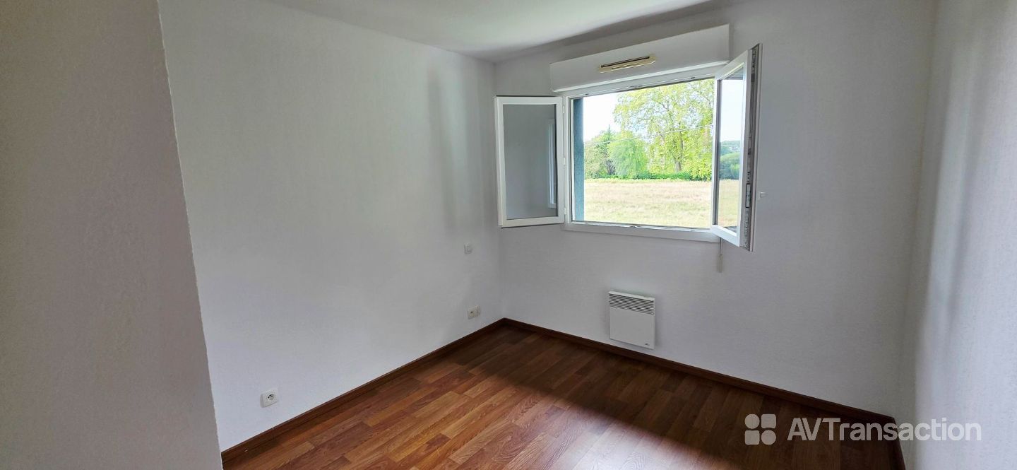 MAISON Mitoyenne en duplex