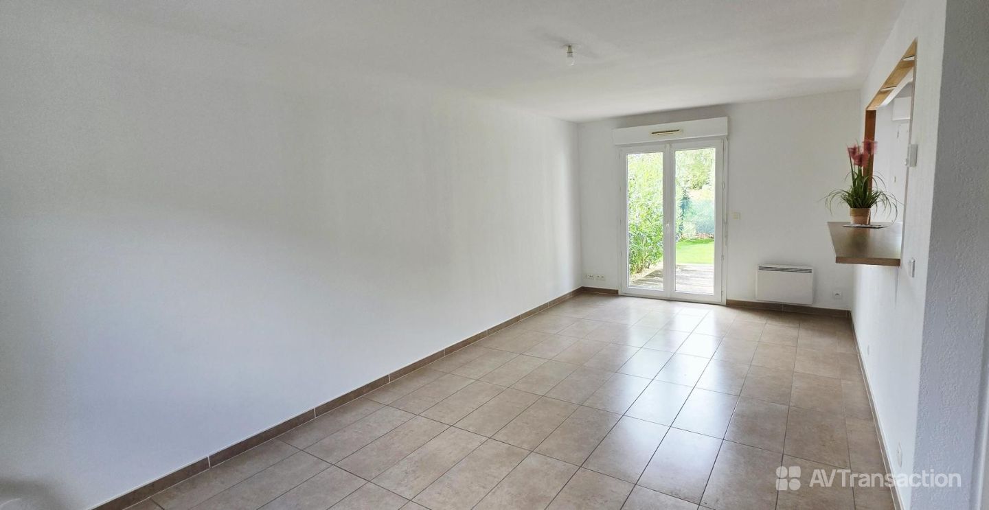 MAISON Mitoyenne en duplex
