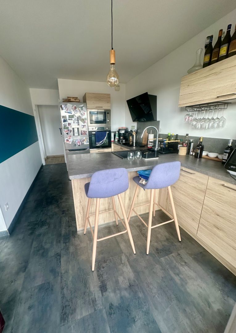 APPARTEMENT 3 PIECES - 72 M² - +  balcon