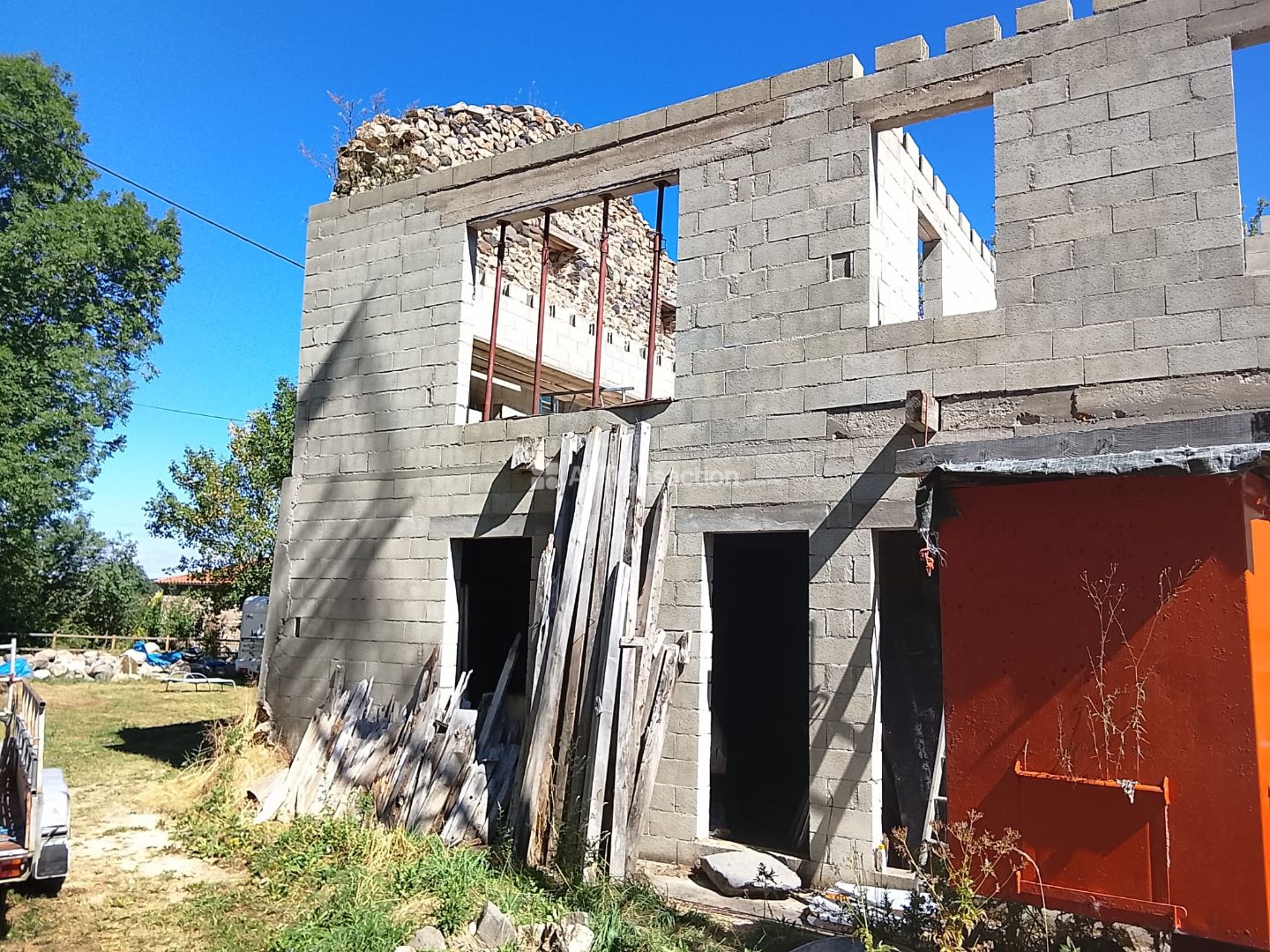 Maison à rénover à vendre  - 1 pièce(s) - 1m2 - La Théoule (43490)