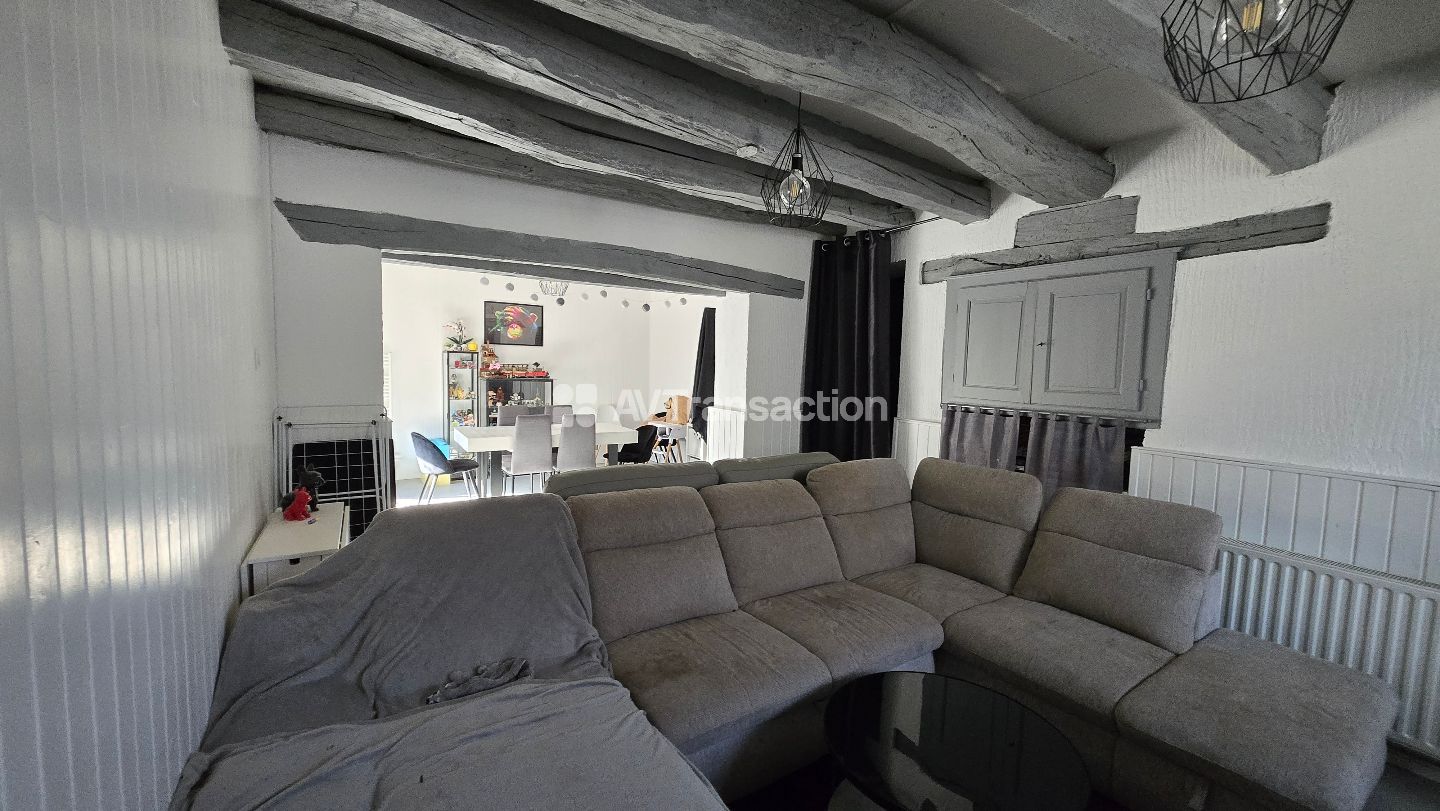 Maison à vendre  - 5 pièce(s) - 180m2 - Mantoche (70100)