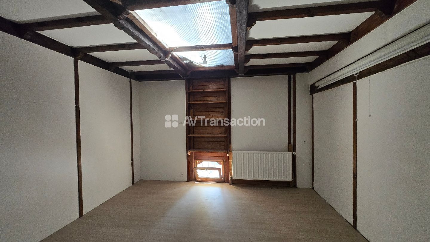 A Mantoche, 180 m² habitables à 100 m de la Saône
