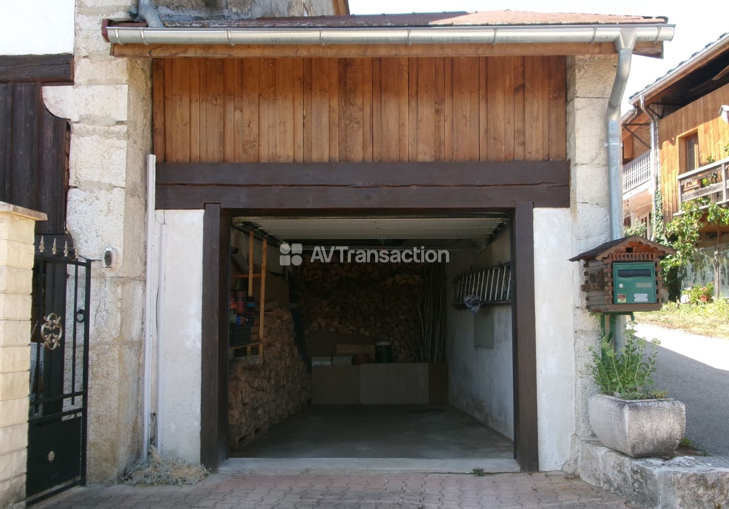 Maison pierre 140 m² dans un havre de paix biodiversifié