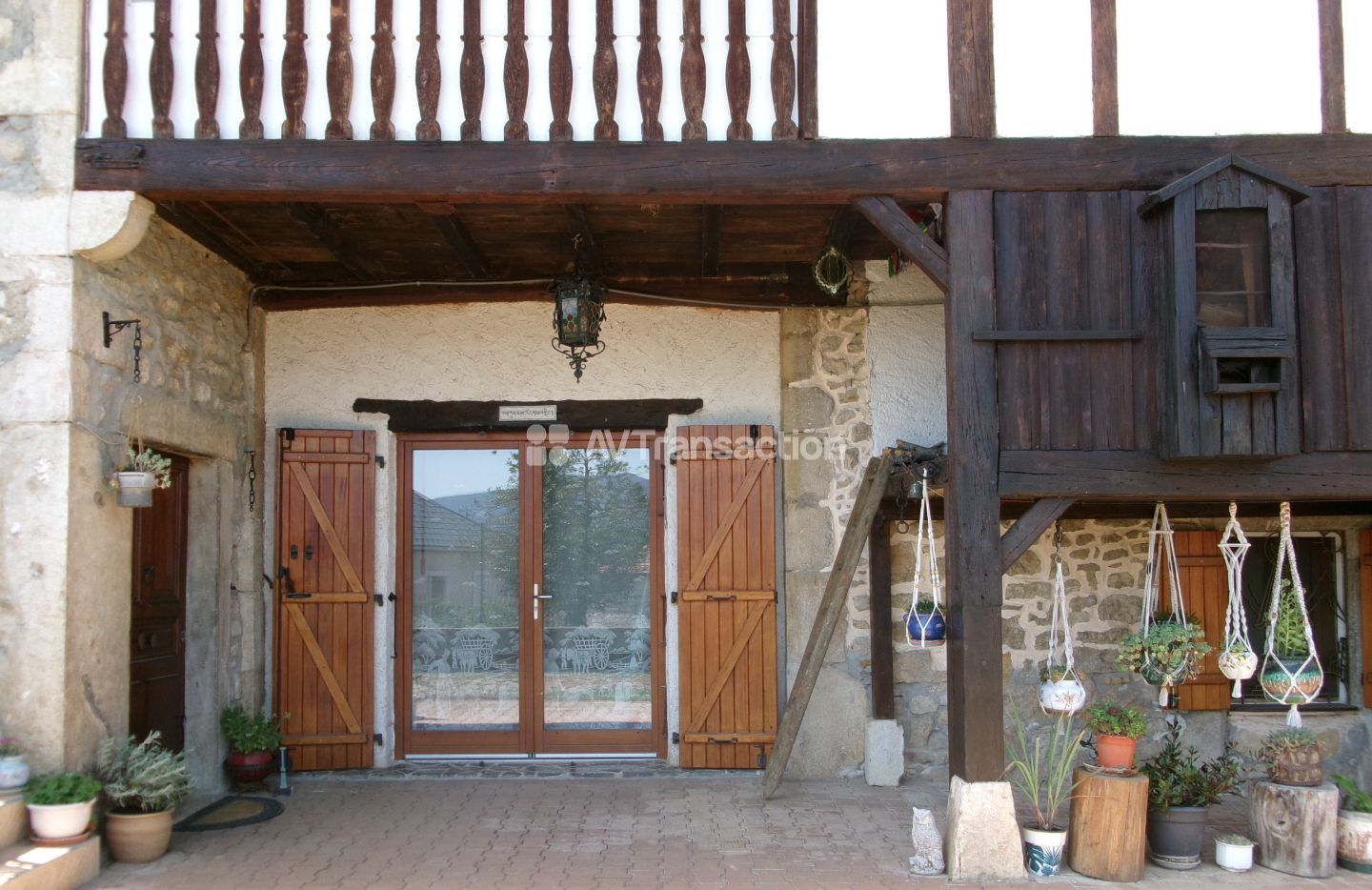 Maison pierre 140 m² dans un havre de paix biodiversifié