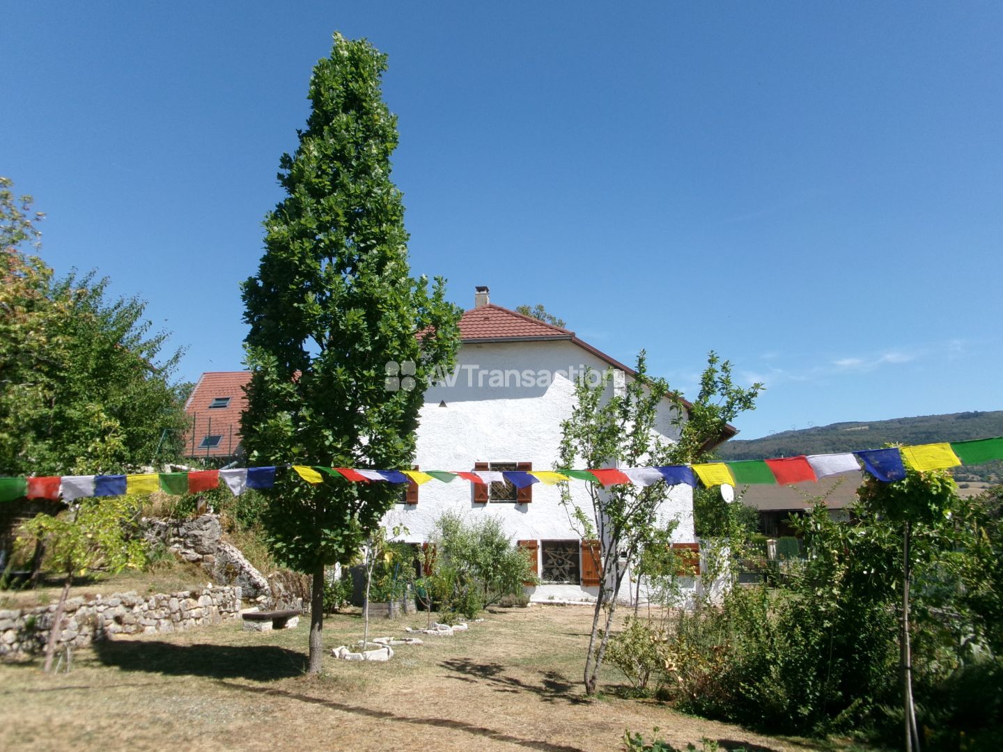 Maison pierre 140 m² dans un havre de paix biodiversifié