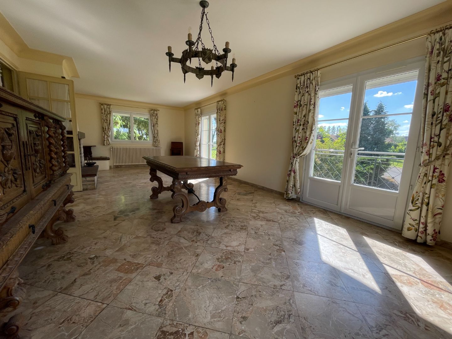 SUPERBE MAISON DE CAMPAGNE DANS CADRE BUCOLIQUE 5290M2 TERRAIN