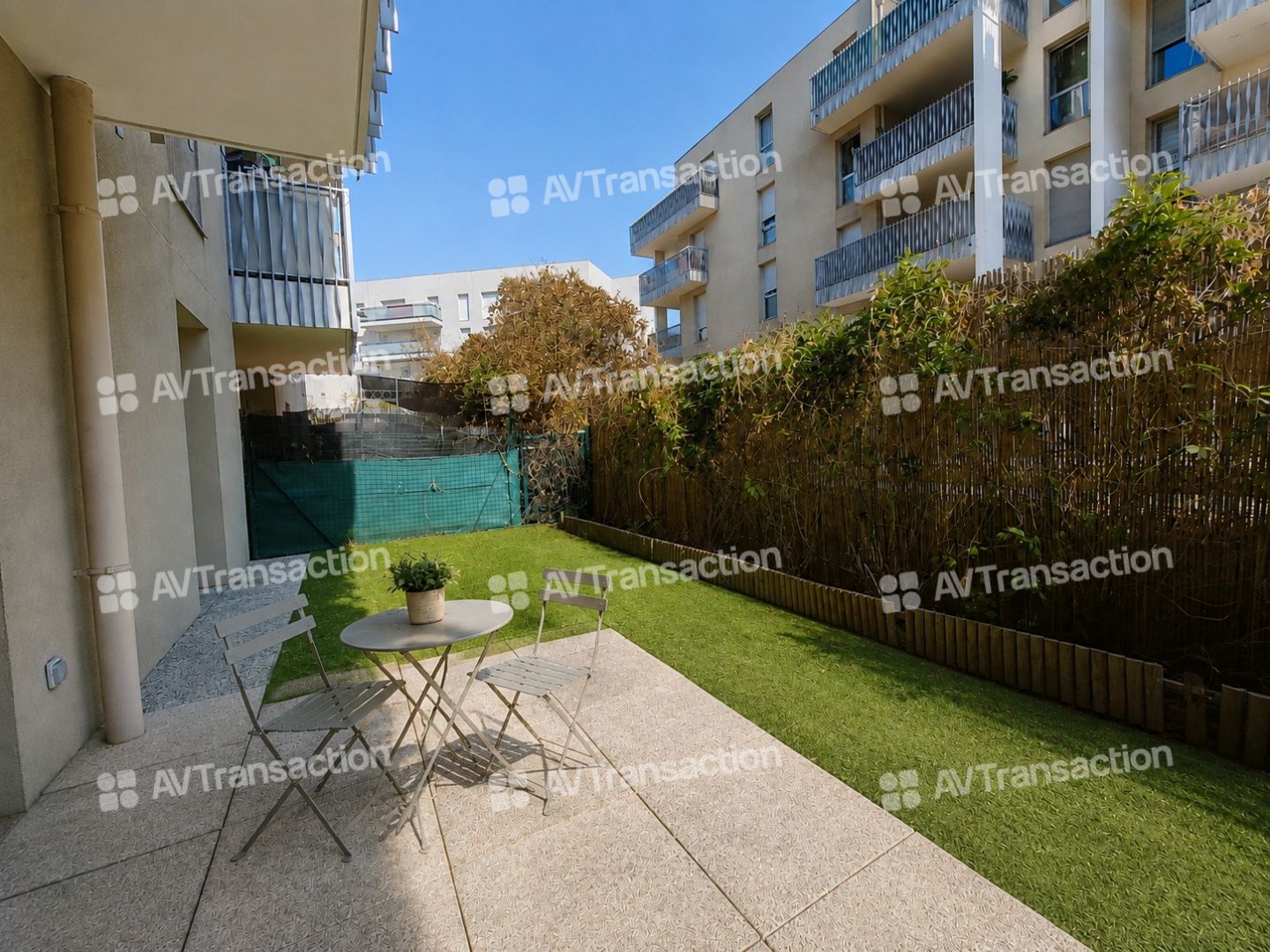 Appartement à vendre  - 2 pièce(s) - 45m2 - Bron (69500)