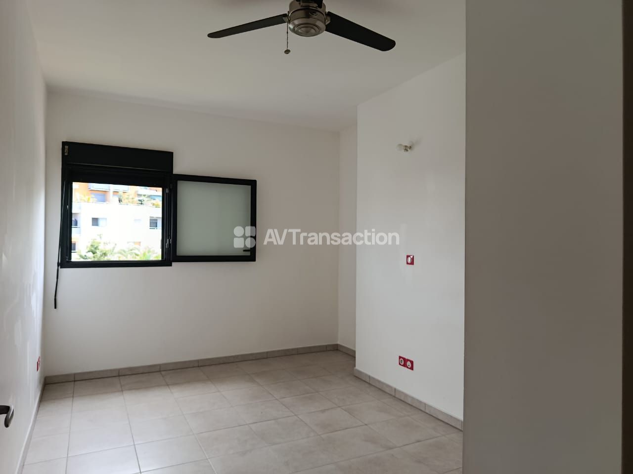À VENDRE – APPARTEMENT T2 – SAINTE-MARIE