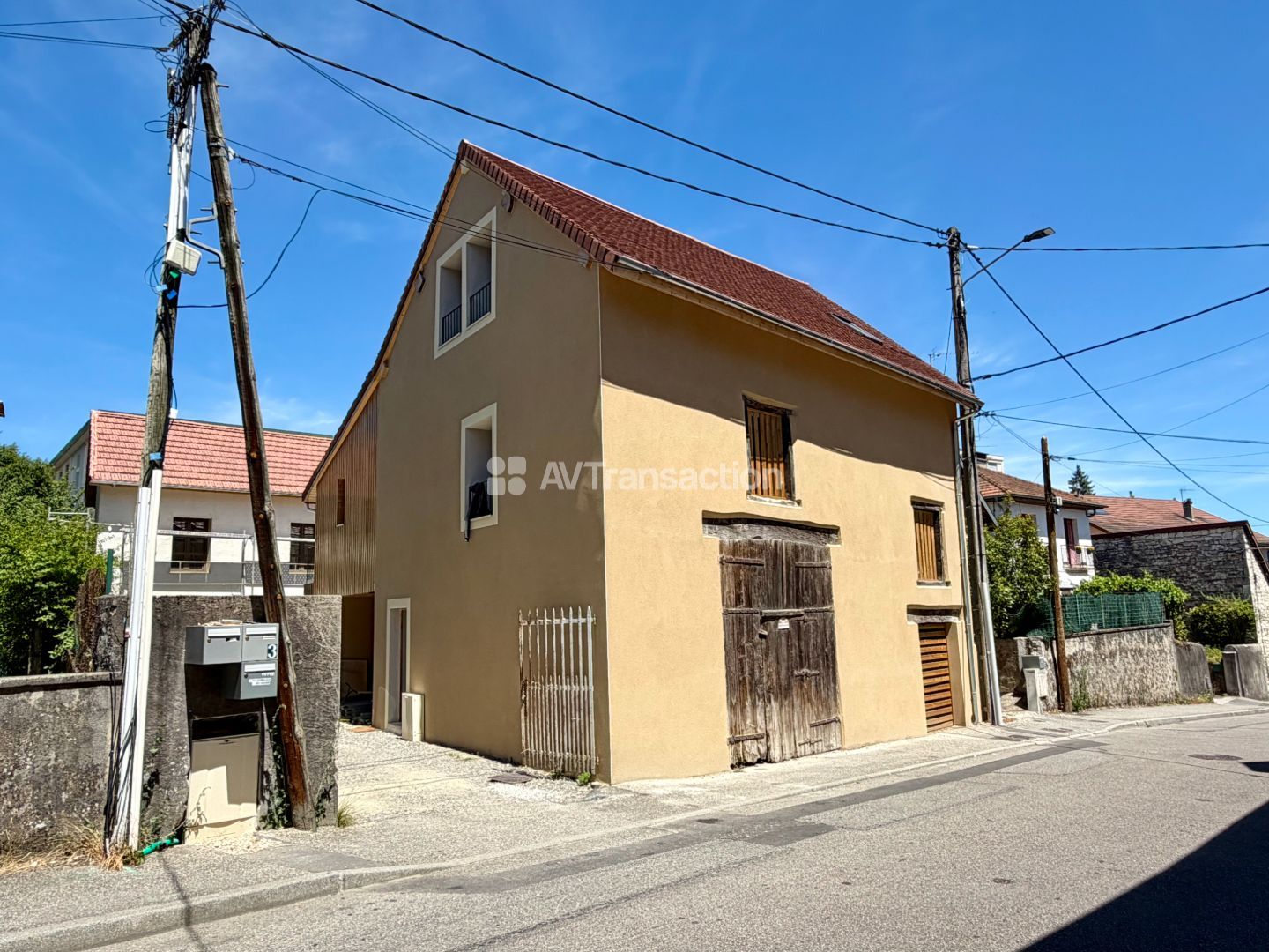 Immeuble de rapport à vendre  - 12 pièce(s) - 235m2 - Belley (01300)