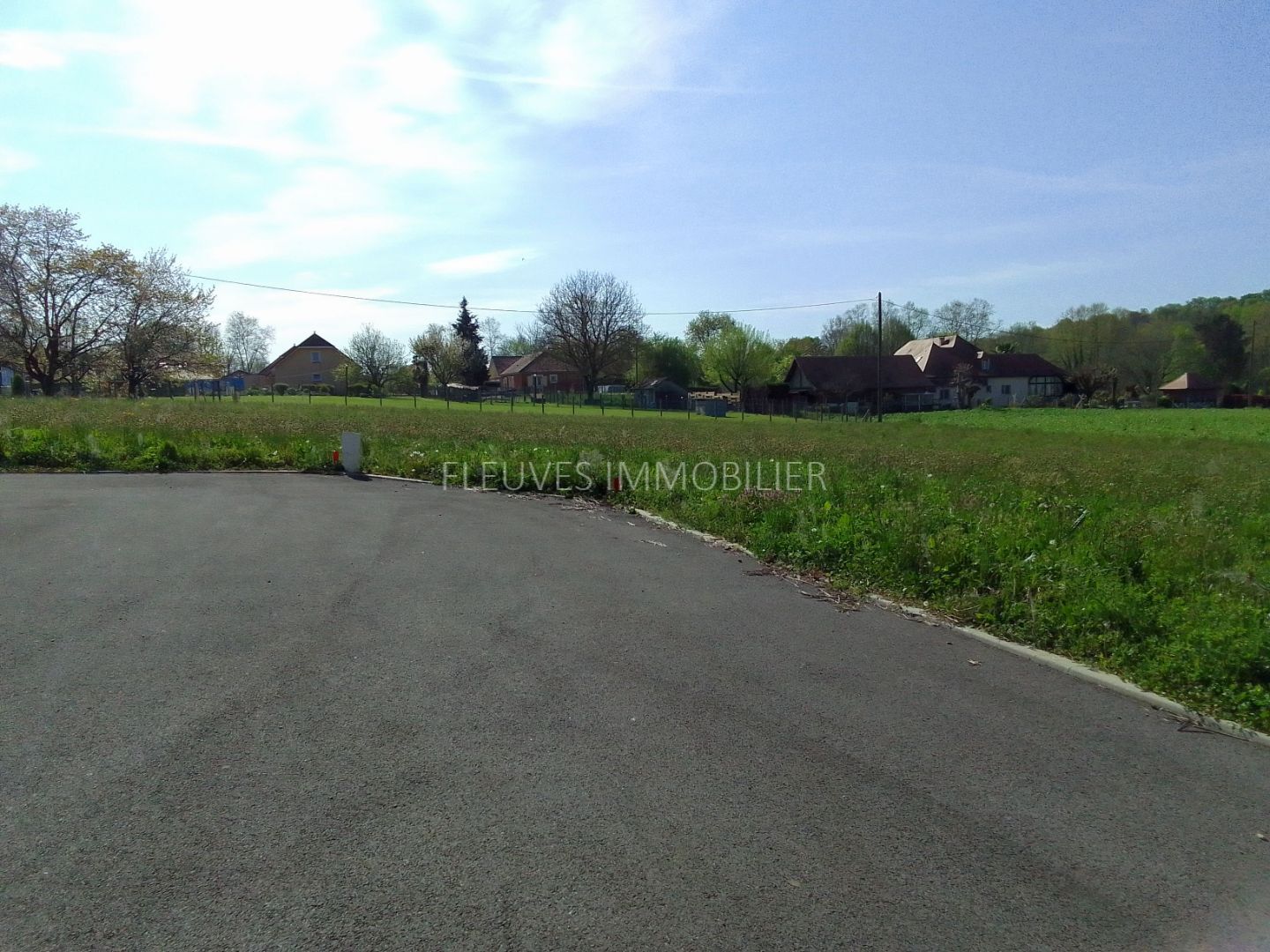 Terrain constructible à vendre  - 1306m2 - Navarrenx (64190)