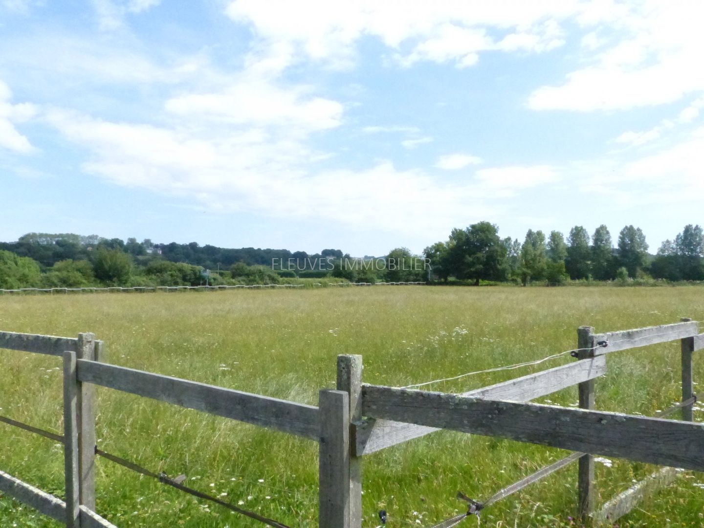 DOMAINE D'EXCEPTION ET INFRASTRUCTURES ÉQUESTRES