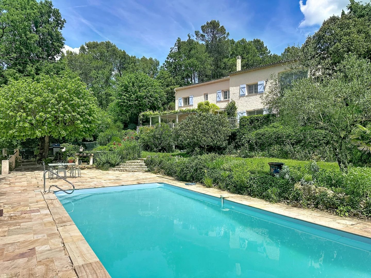 Maison à vendre  - 259m2 - Flayosc (83780)