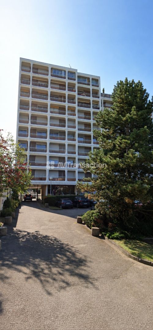 Appartement à vendre  - 1 pièce(s) - 38m2 - Vandœuvre-lès-nancy (54500)