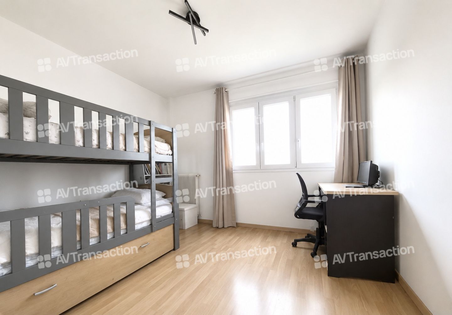 Appartement à vendre  - 4 pièce(s) - 82.5m2 - Bron (69500)