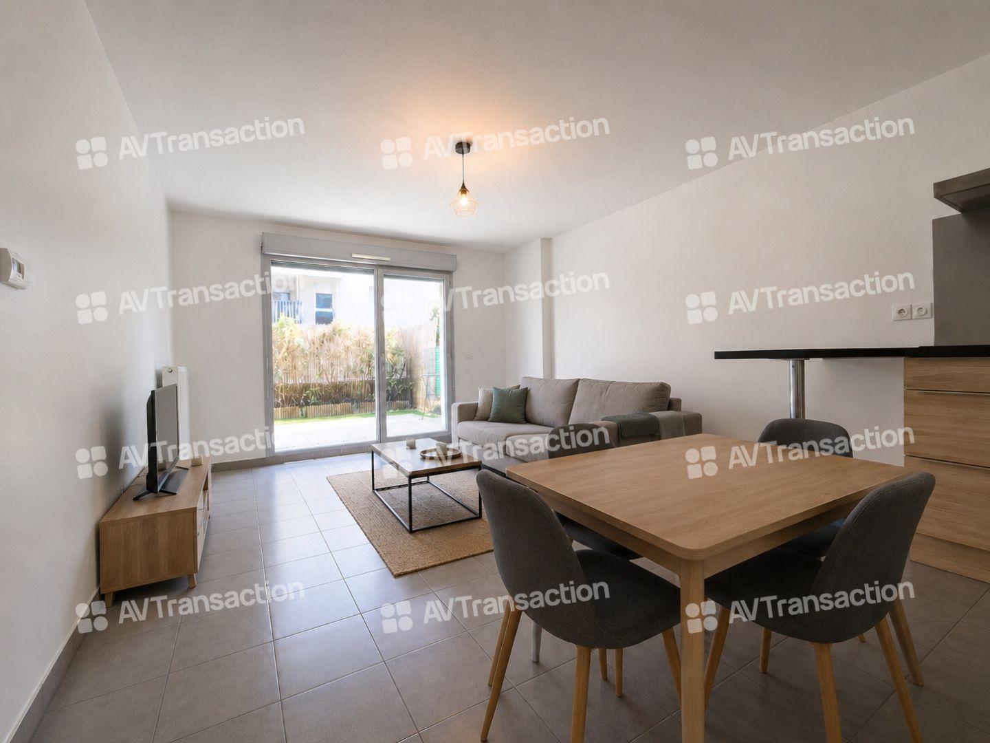 Appartement à vendre  - 2 pièce(s) - 45m2 - Bron (69500)