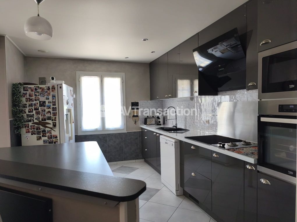 Maison à vendre  - 5 pièce(s) - 164m2 - Moulidars (16290)