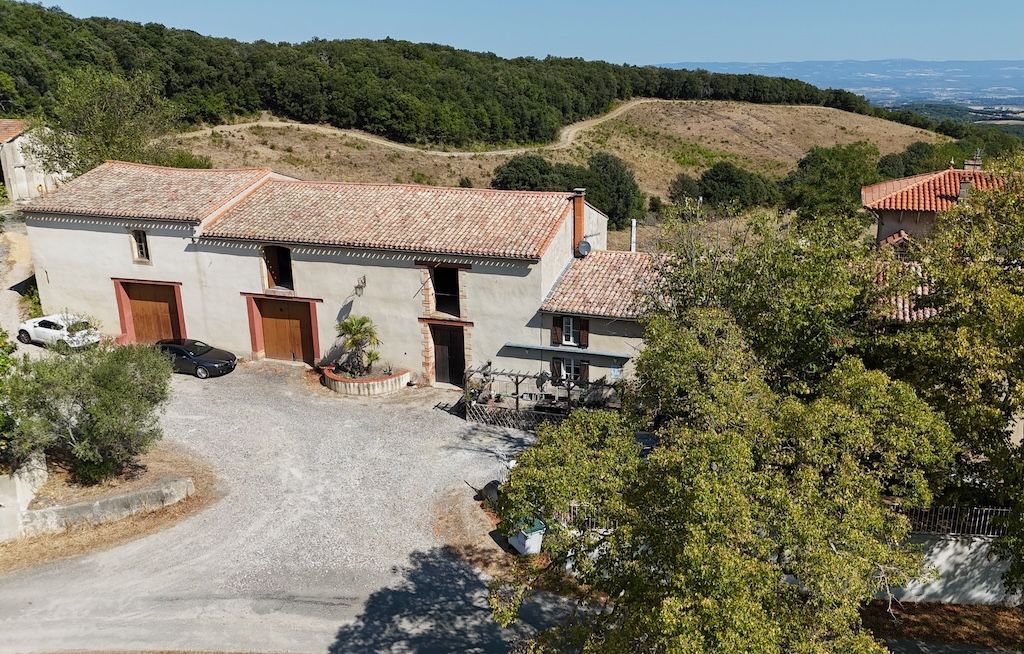Domaine à vendre  - 17 pièce(s) - 500m2 - Carcassonne (11290)