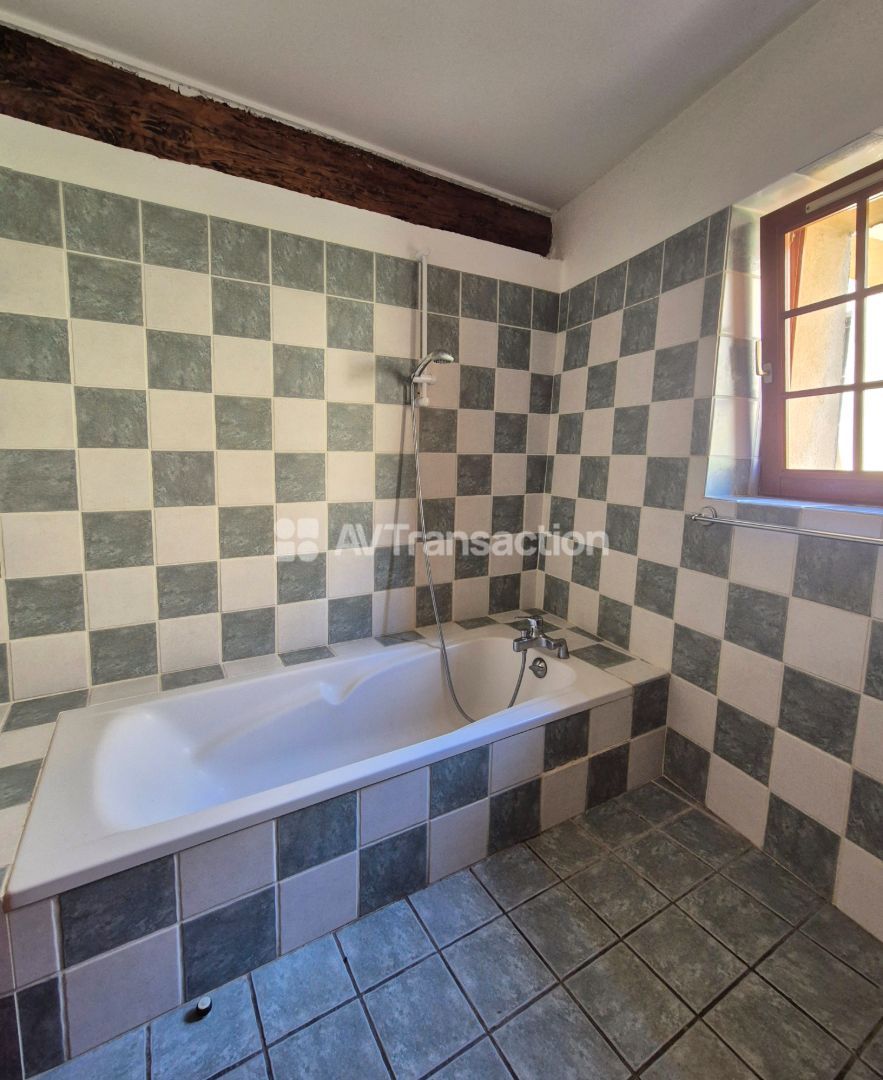 Appartement à vendre  - 4 pièce(s) - 84m2 - Lorgues (83510)