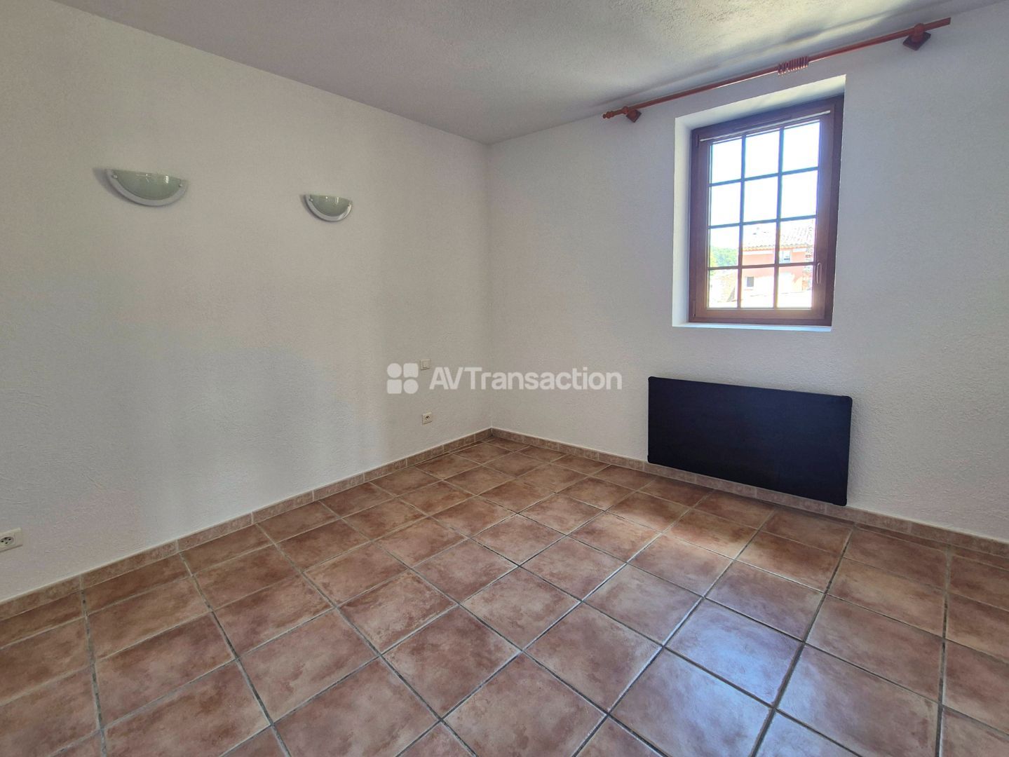 Appartement à vendre  - 2 pièce(s) - 48m2 - Lorgues (83510)