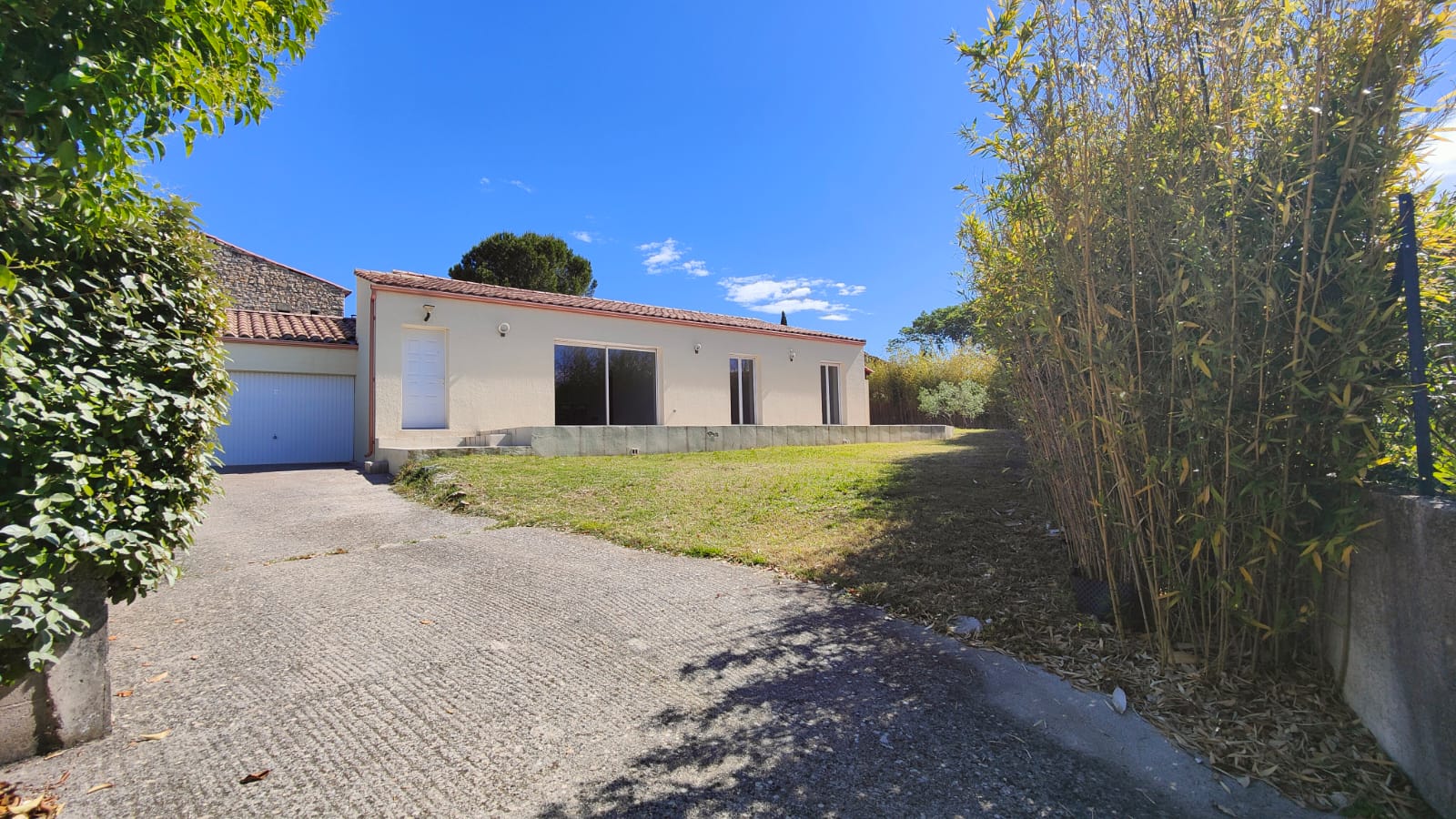Maison à vendre  - 5 pièce(s) - 130m2 - Montmirat (30260)