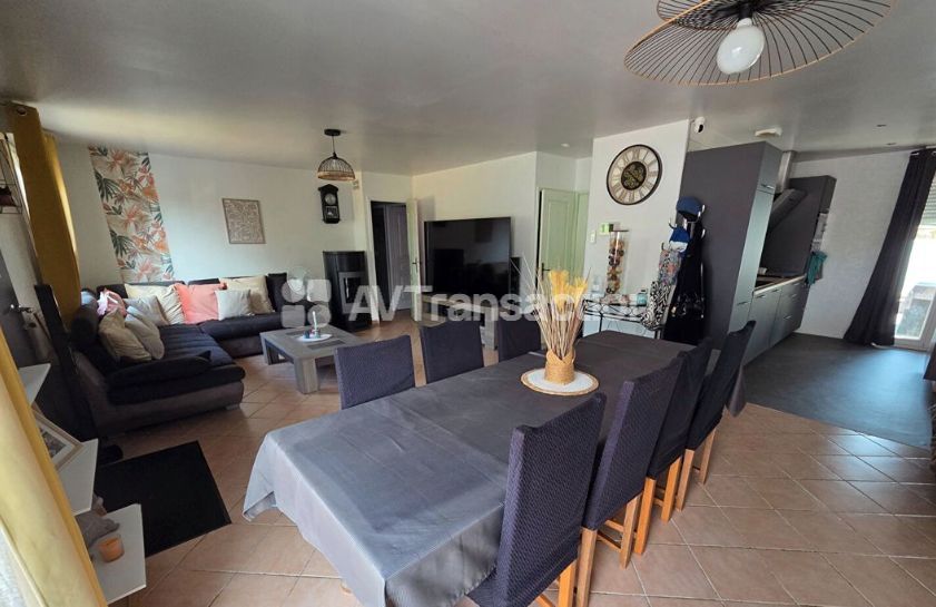 Maison à vendre  - 7 pièce(s) - 118m2 - Vaiges (53480)