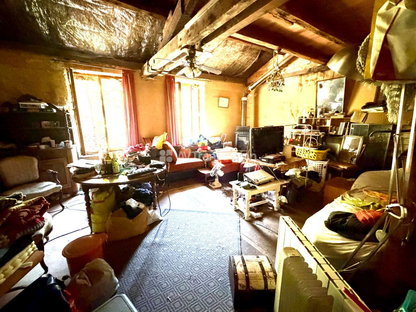 Appartement à rénover à vendre  - 3 pièce(s) - 120m2 - Tenay (01230)