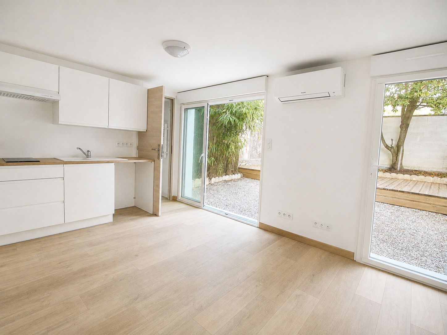 Appartement rénové à vendre  - 1 pièce(s) - Royan (17200)
