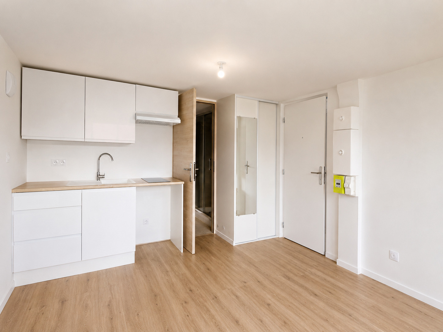 Appartement rénové à vendre  - 1 pièce(s) - Royan (17200)