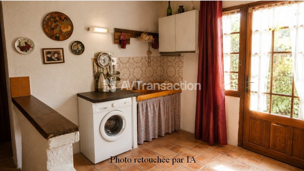 Authentique maison de hameau en pierres avec jardinet
