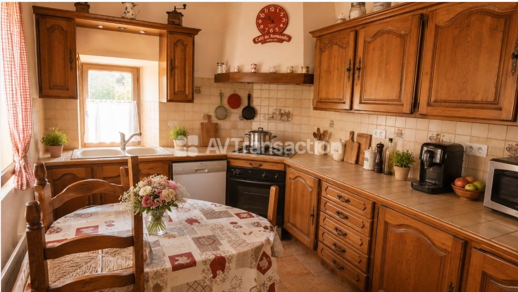 Maison de hameau à vendre  - 8 pièce(s) - 218.42m2 - Monoblet (30170)