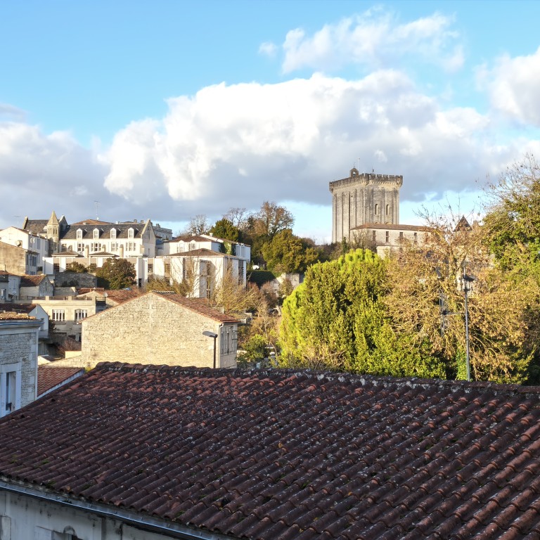 En centre-ville de PONS
