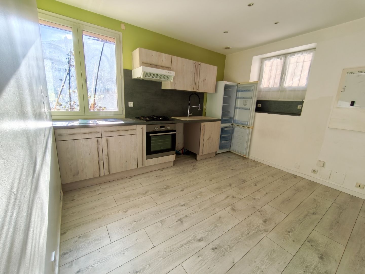Appartement rénové à vendre  - 1 pièce(s) - 45.96m2 - Bouillargues (30230)