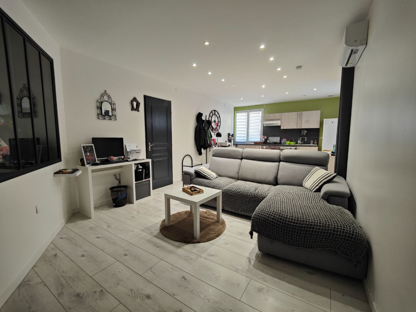 Appartement rénové à vendre  - 1 pièce(s) - 45.96m2 - Bouillargues (30230)