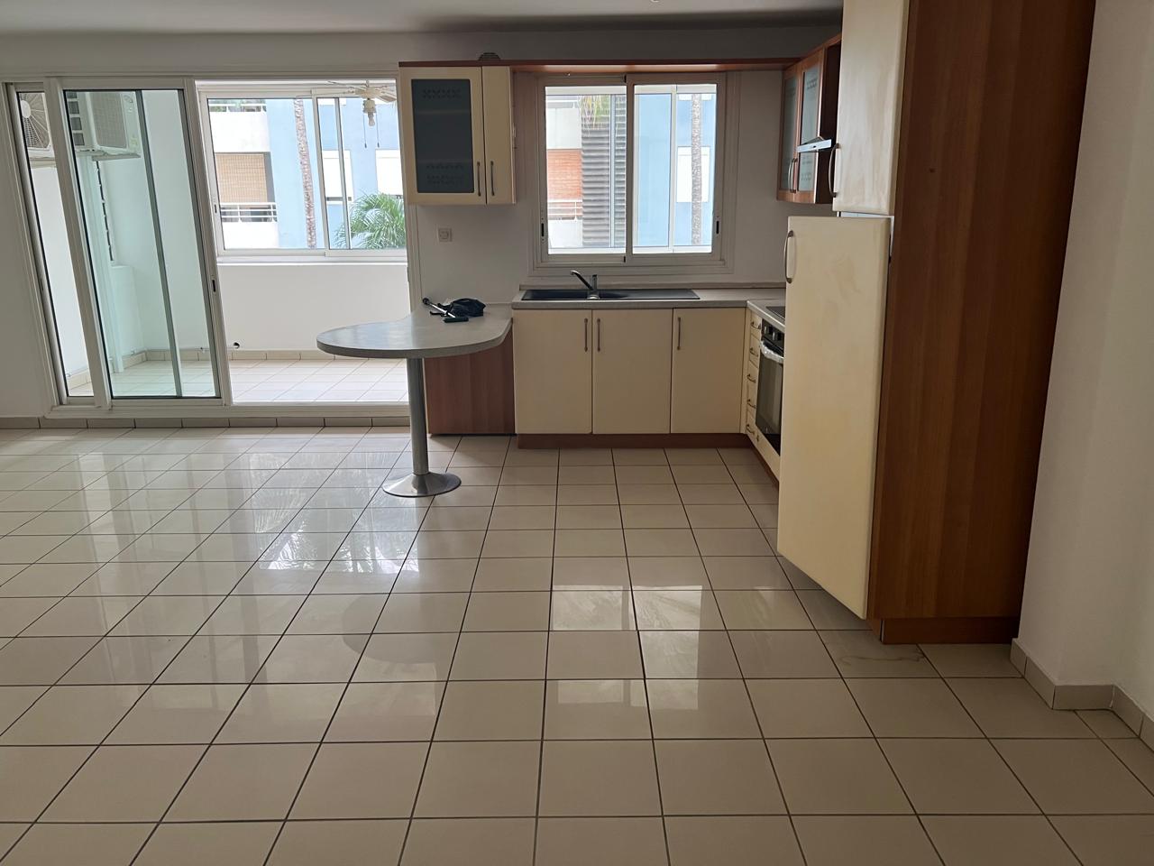 Appartement à louer  - 3 pièce(s) - 67.66m2 - Sainte-clotilde Centre (97400)