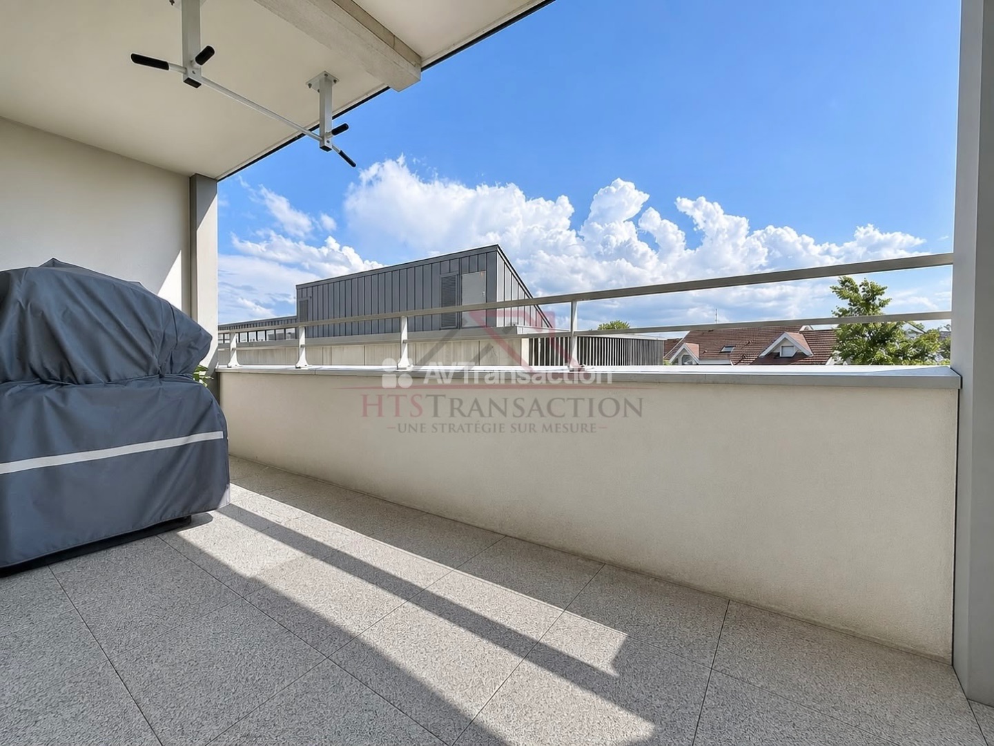 Appartement à vendre  - 4 pièce(s) - 81.55m2 - Saint-genis-pouilly (01630)