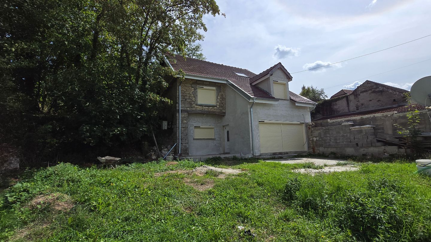 Maison 130 m² rénovée à VAITE classe énergétique B